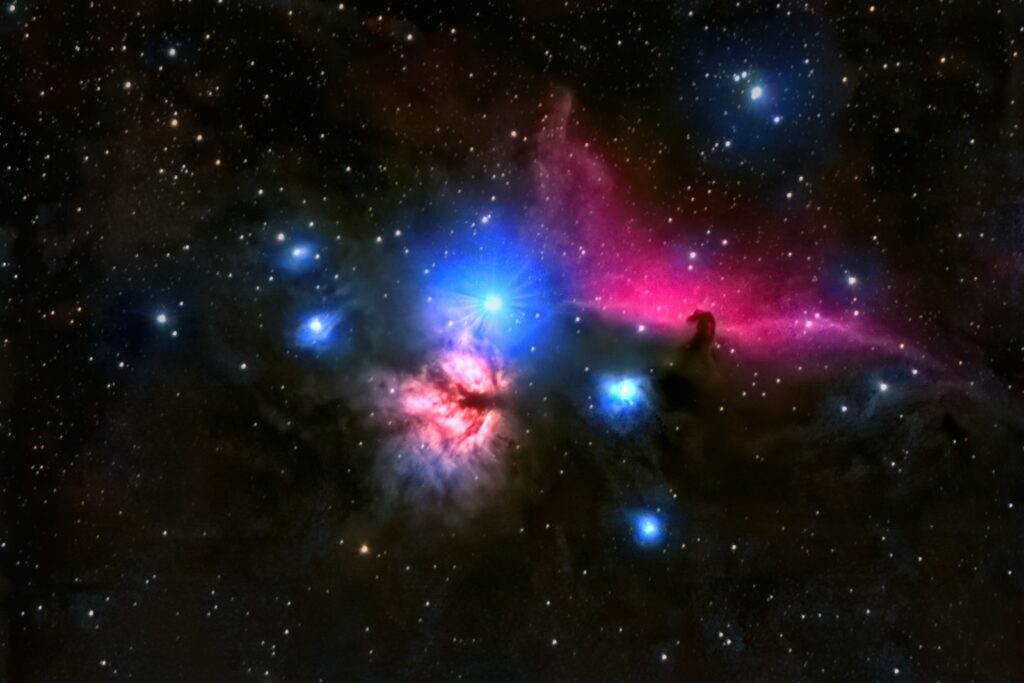Bunter Nebel im All – Stimmungsbild zu Intergalactic
